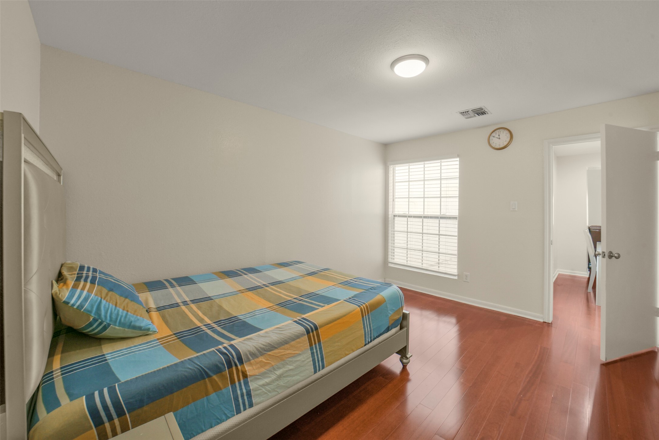 5707 Innsbruck Street Bellaire, TX 77401 - Photo 24 of 35
