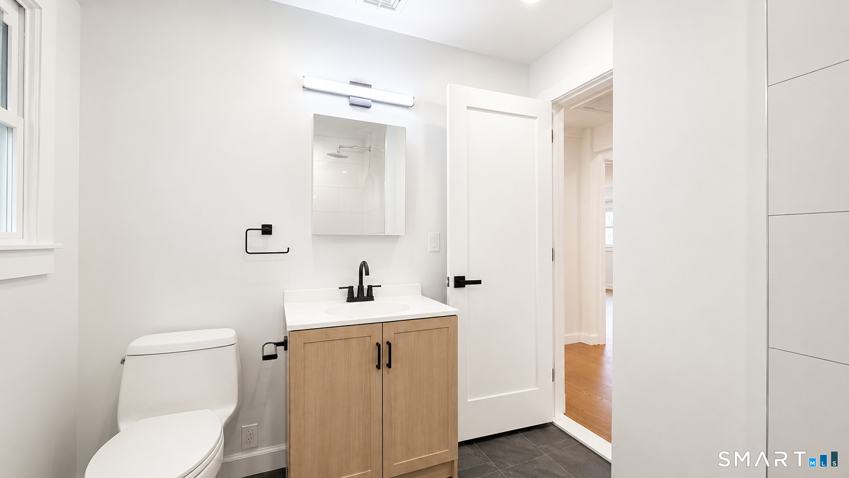 16 Carolina Road, Unit 2 Stamford, CT 06902 - Photo 19 of 21