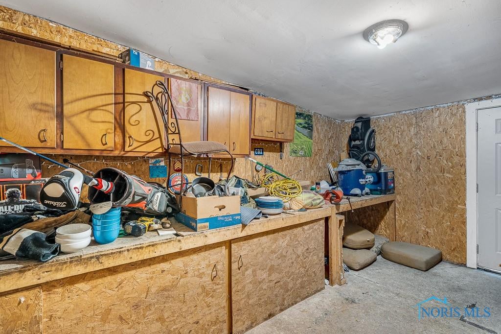 5936 Bay Shore Road Oregon, OH 43616 - Photo 15 of 26 Gallery Image 15