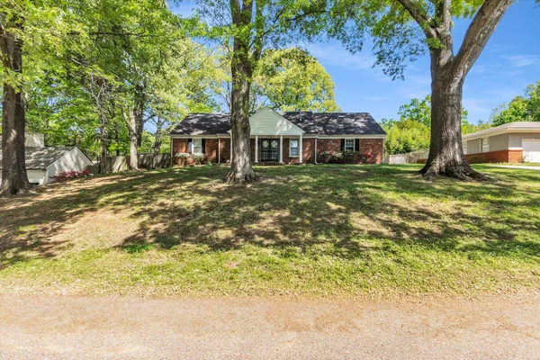 $285,000 | 2760 Bragg Lane, Bartlett, TN 38134