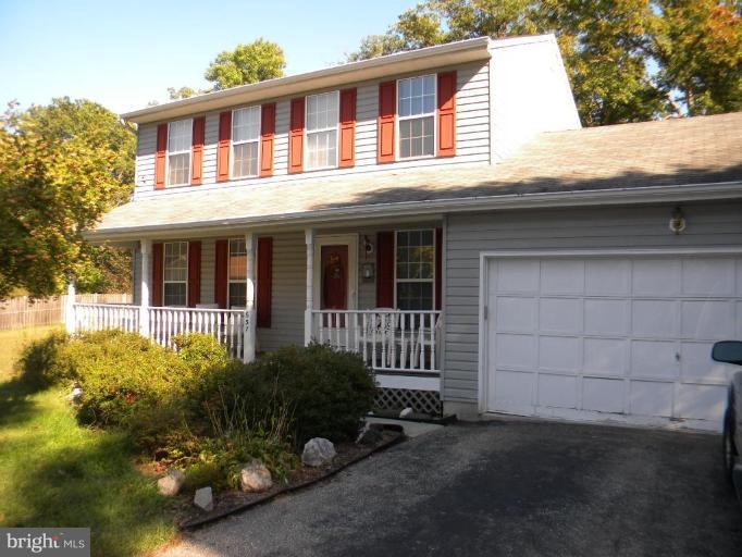 637 Riden Street Odenton, MD 21113 - Photo 1 of 19 End of street privacy!