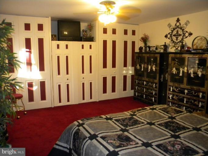 637 Riden Street Odenton, MD 21113 - Photo 12 of 19 Closet and tv space!
