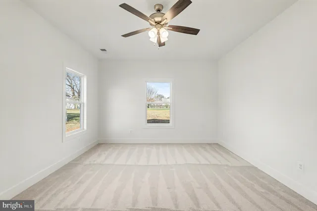 $479,900 | 277 White Oak Road, Fredericksburg, VA 22405