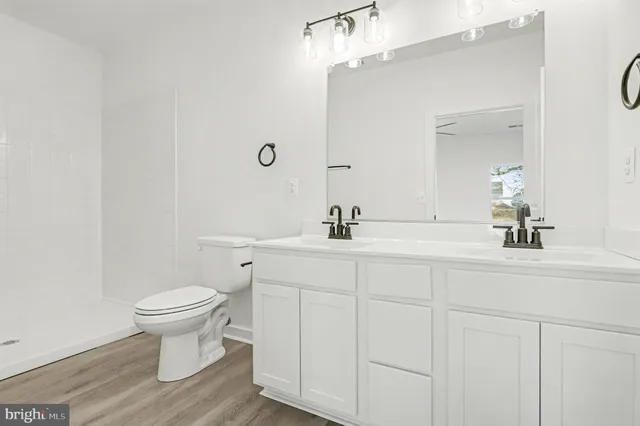 $479,900 | 277 White Oak Road, Fredericksburg, VA 22405