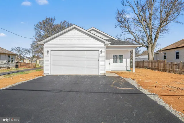 $479,900 | 277 White Oak Road, Fredericksburg, VA 22405