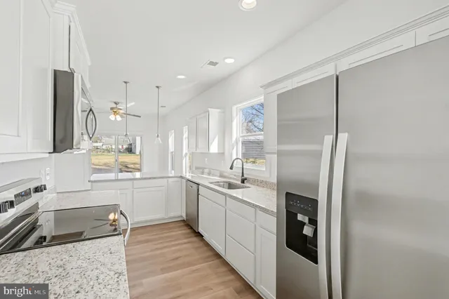 $479,900 | 277 White Oak Road, Fredericksburg, VA 22405