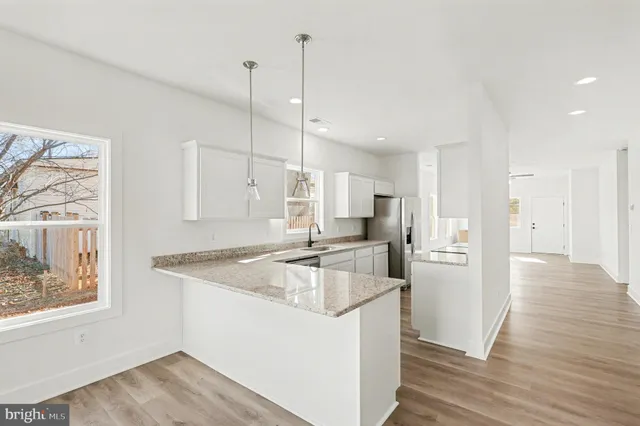 $479,900 | 277 White Oak Road, Fredericksburg, VA 22405