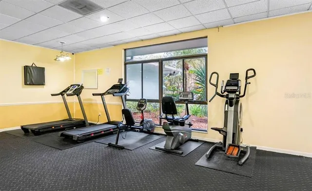 $95,000 | 3223 Fox Chase Circle, Unit 206, Palm Harbor, FL 34683