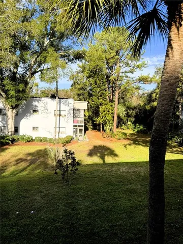 $95,000 | 3223 Fox Chase Circle, Unit 206, Palm Harbor, FL 34683