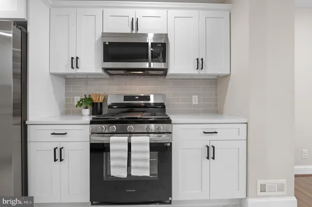 $499,900 | 4211 72nd Avenue, Hyattsville, MD 20784