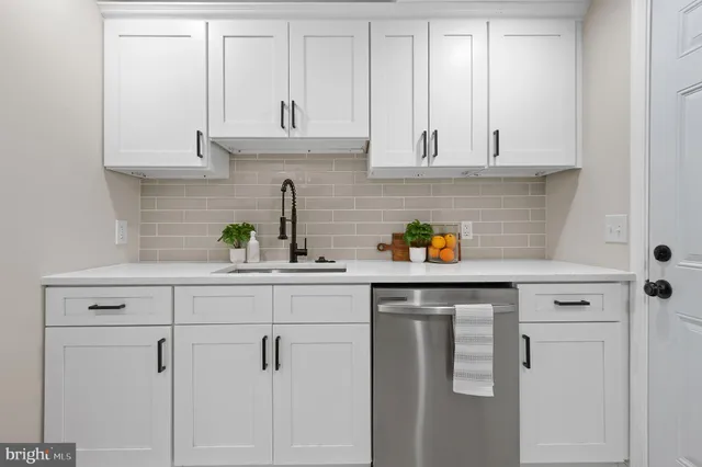 $499,900 | 4211 72nd Avenue, Hyattsville, MD 20784