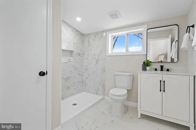 $499,900 | 4211 72nd Avenue, Hyattsville, MD 20784