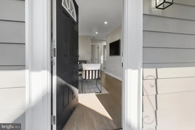 $499,900 | 4211 72nd Avenue, Hyattsville, MD 20784