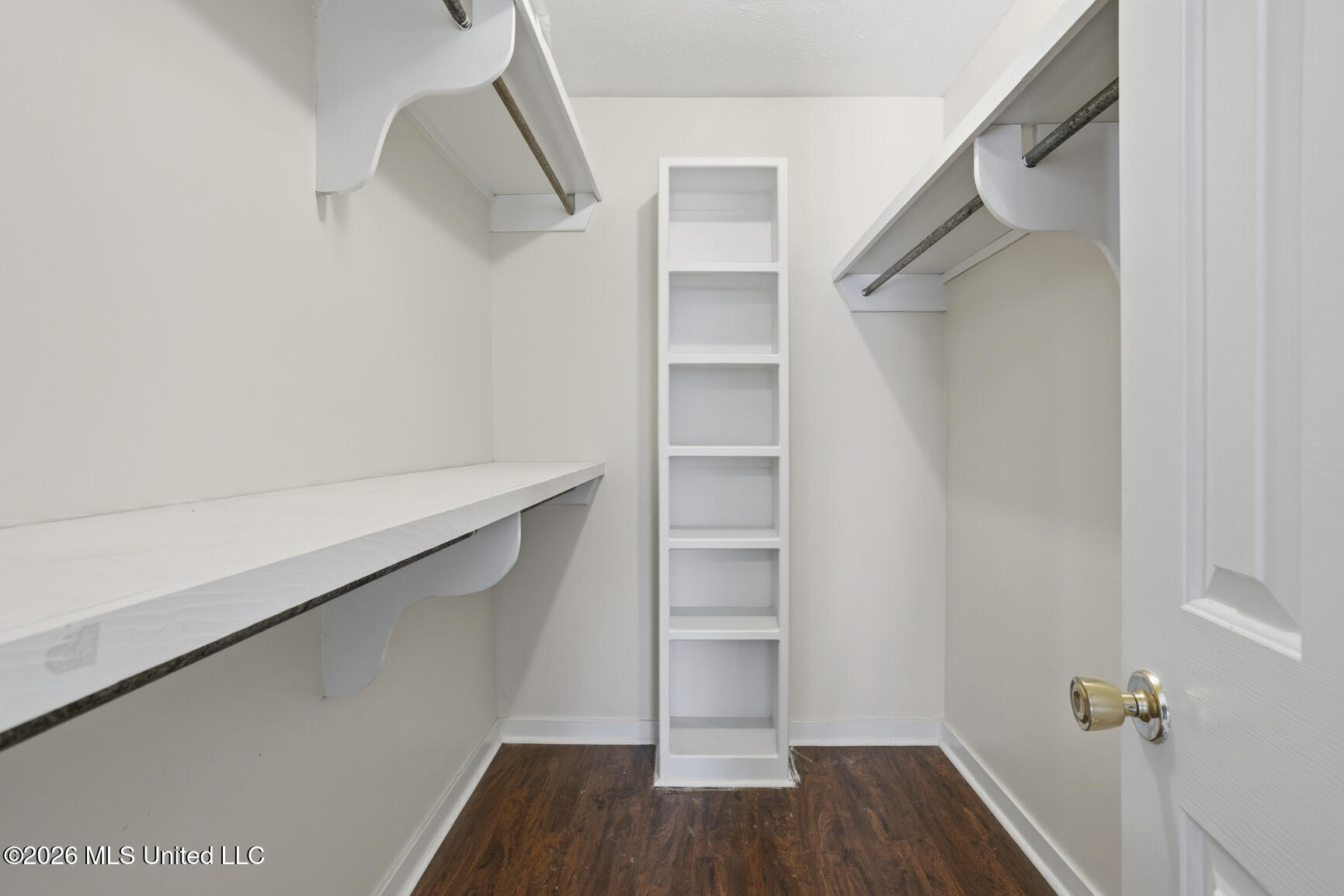 212 North Ridge Drive Madison, MS 39110 - Photo 17 of 23 212 North Ridge Dr-18