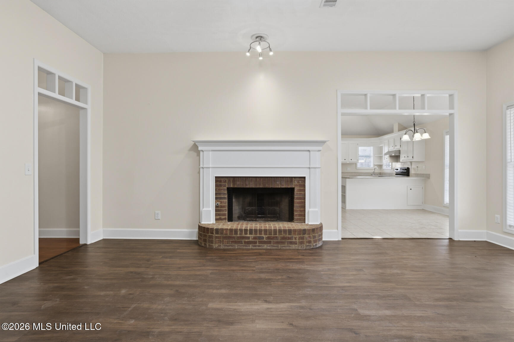 212 North Ridge Drive Madison, MS 39110 - Photo 5 of 23 212 North Ridge Dr-5