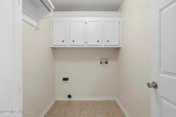 $282,000 | 212 North Ridge Drive, Madison, MS 39110