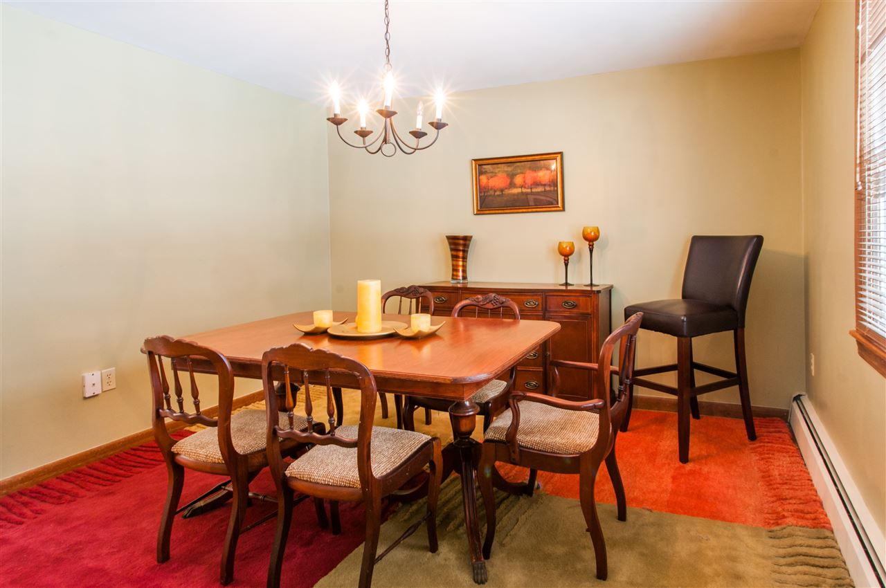 24 Todd Road Nashua, NH 03064 - Photo 11 of 33