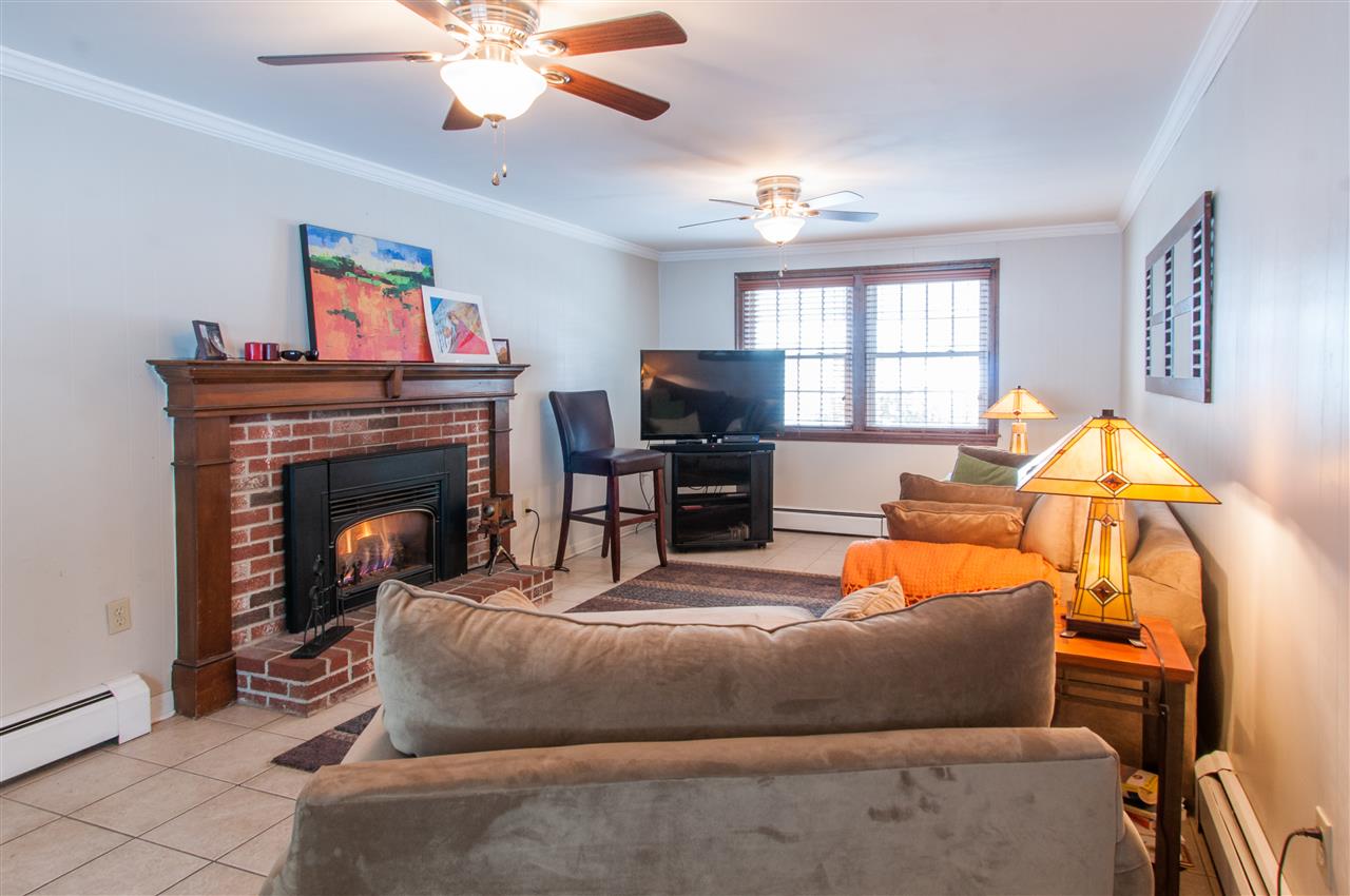 24 Todd Road Nashua, NH 03064 - Photo 13 of 33