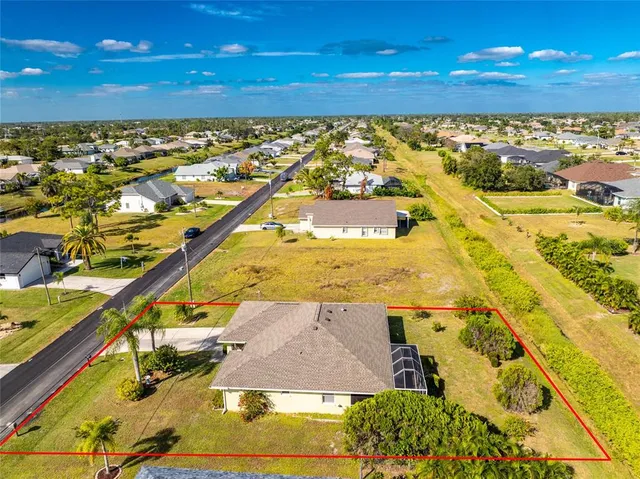 $244,500 | 185 Mariner Lane, Rotonda West, FL 33947