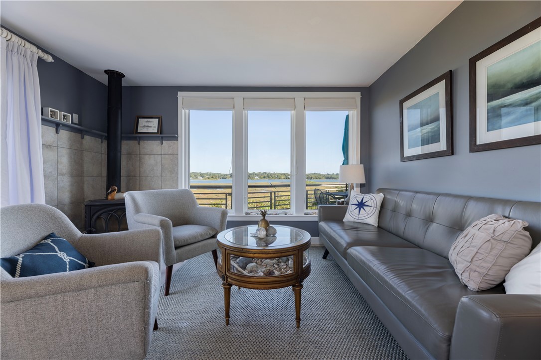 470 Atlantic Avenue Westerly, RI 02891 - Photo 12 of 50