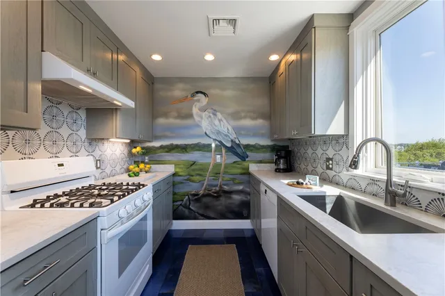 $1,950,000 | 470 Atlantic Avenue, Westerly, RI 02891