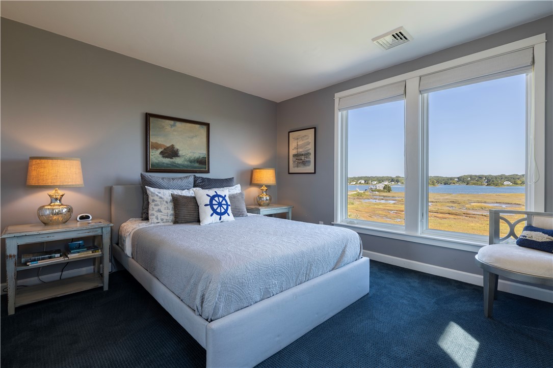 470 Atlantic Avenue Westerly, RI 02891 - Photo 28 of 50