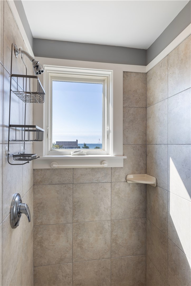 470 Atlantic Avenue Westerly, RI 02891 - Photo 35 of 50