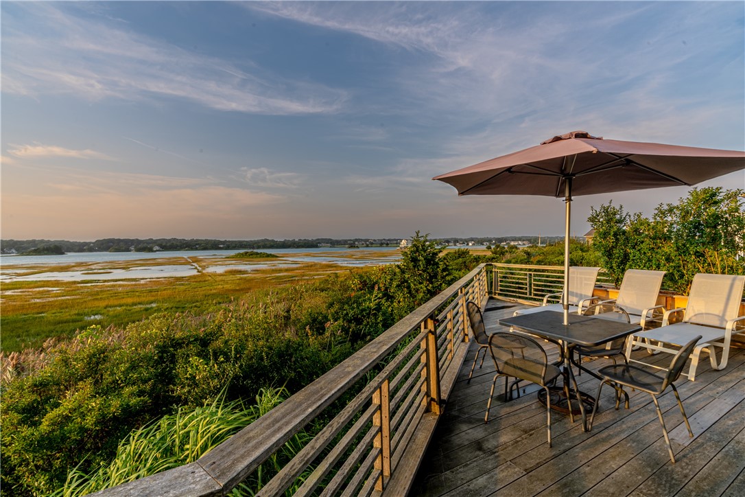 470 Atlantic Avenue Westerly, RI 02891 - Photo 36 of 50