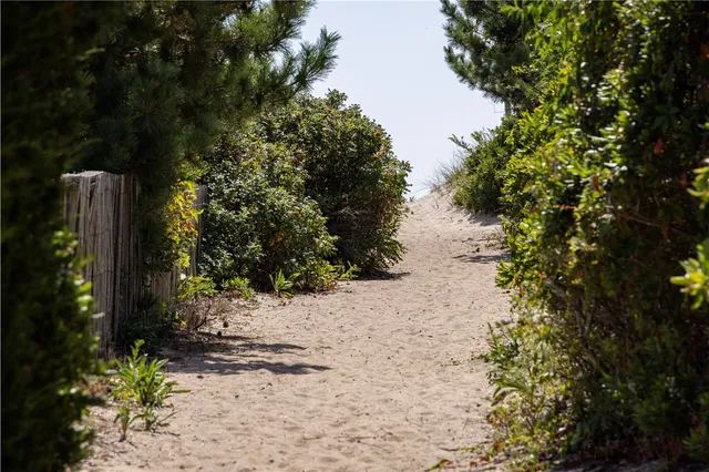 $1,950,000 | 470 Atlantic Avenue, Westerly, RI 02891