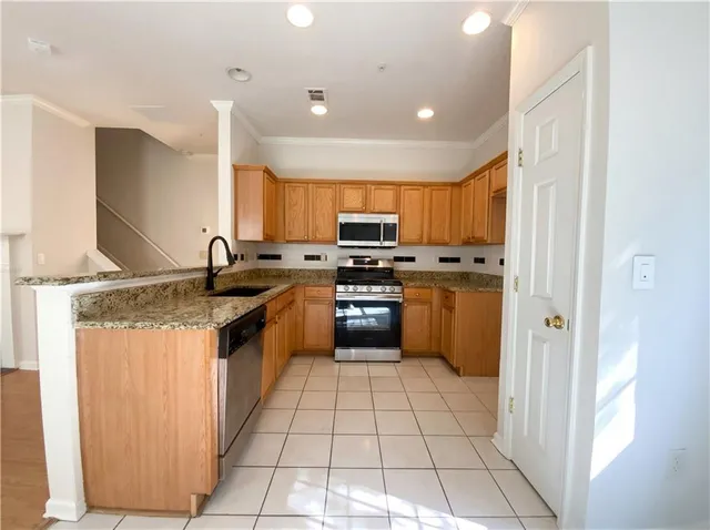 $251,000 | 2022 Appaloosa Way, Conyers, GA 30012