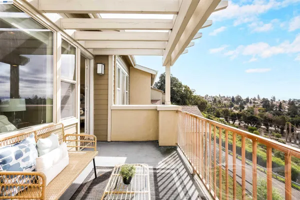 $885,000 | 6299 Rocky Point Court, Oakland, CA 94605