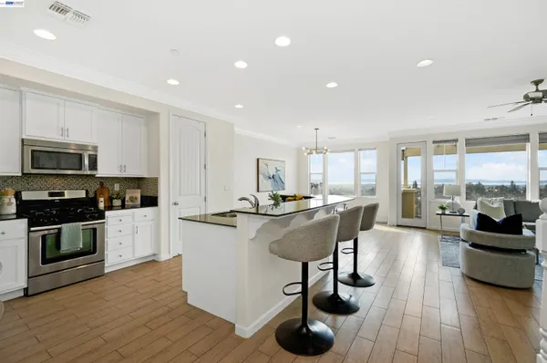 $885,000 | 6299 Rocky Point Court, Oakland, CA 94605