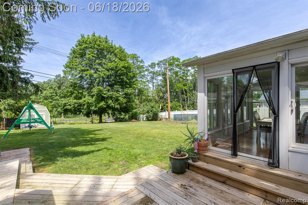 880 Joslyn Road Lake Orion, MI 48362 - Photo 44 of 45