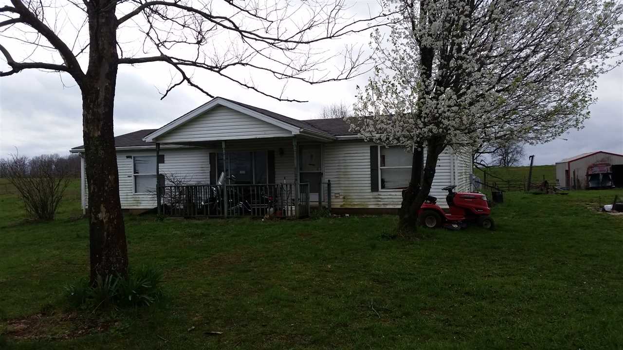 641 Noe Road Orleans, IN 47452 - Photo 5 of 10