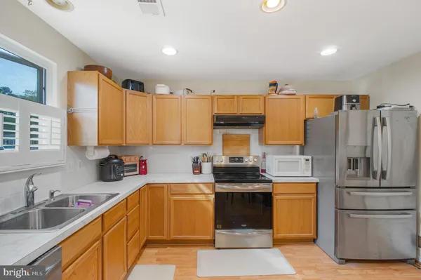 $330,000 | 213 12th Street, Colonial Beach, VA 22443