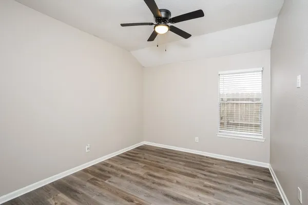 $2,405 | 8911 Cypress Square Drive, Spring, TX 77379