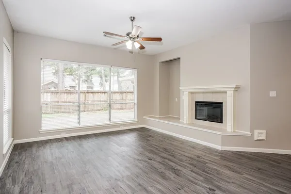 $2,405 | 8911 Cypress Square Drive, Spring, TX 77379