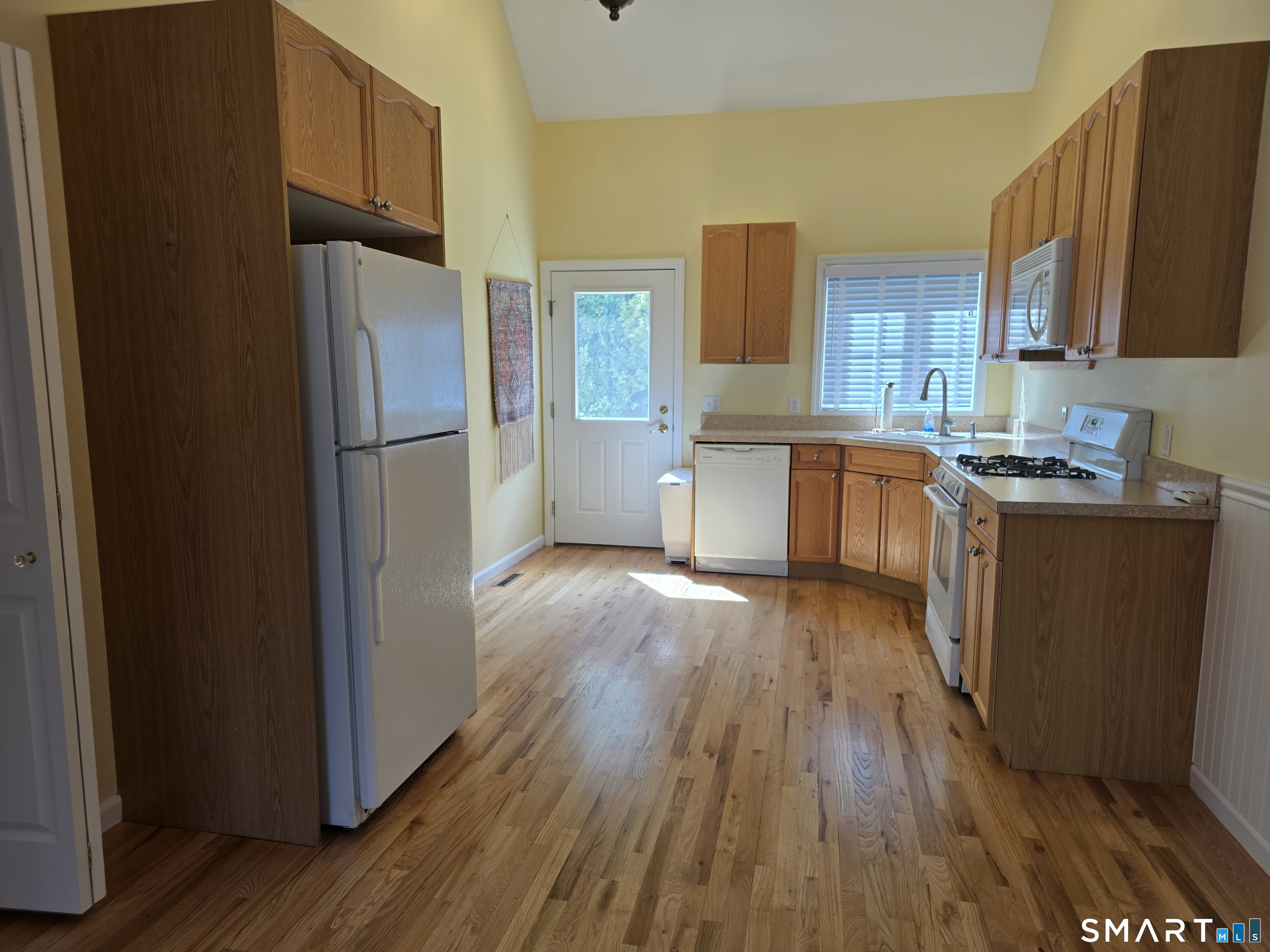 7 Heron View Road, Unit 7 New Fairfield, CT 06812 - Photo 5 of 19 Gallery Image 5