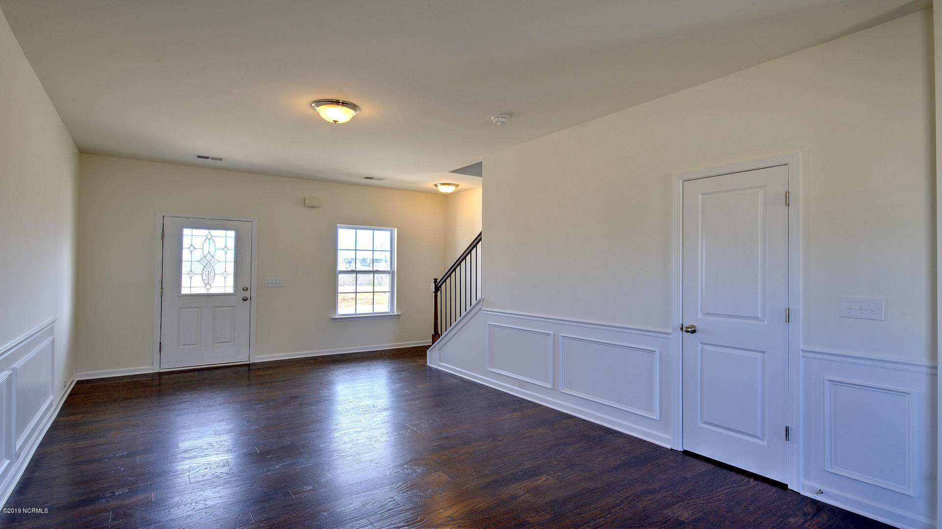 306 Frida Road New Bern, NC 28560 - Photo 5 of 16 Hamilton Living and Dining