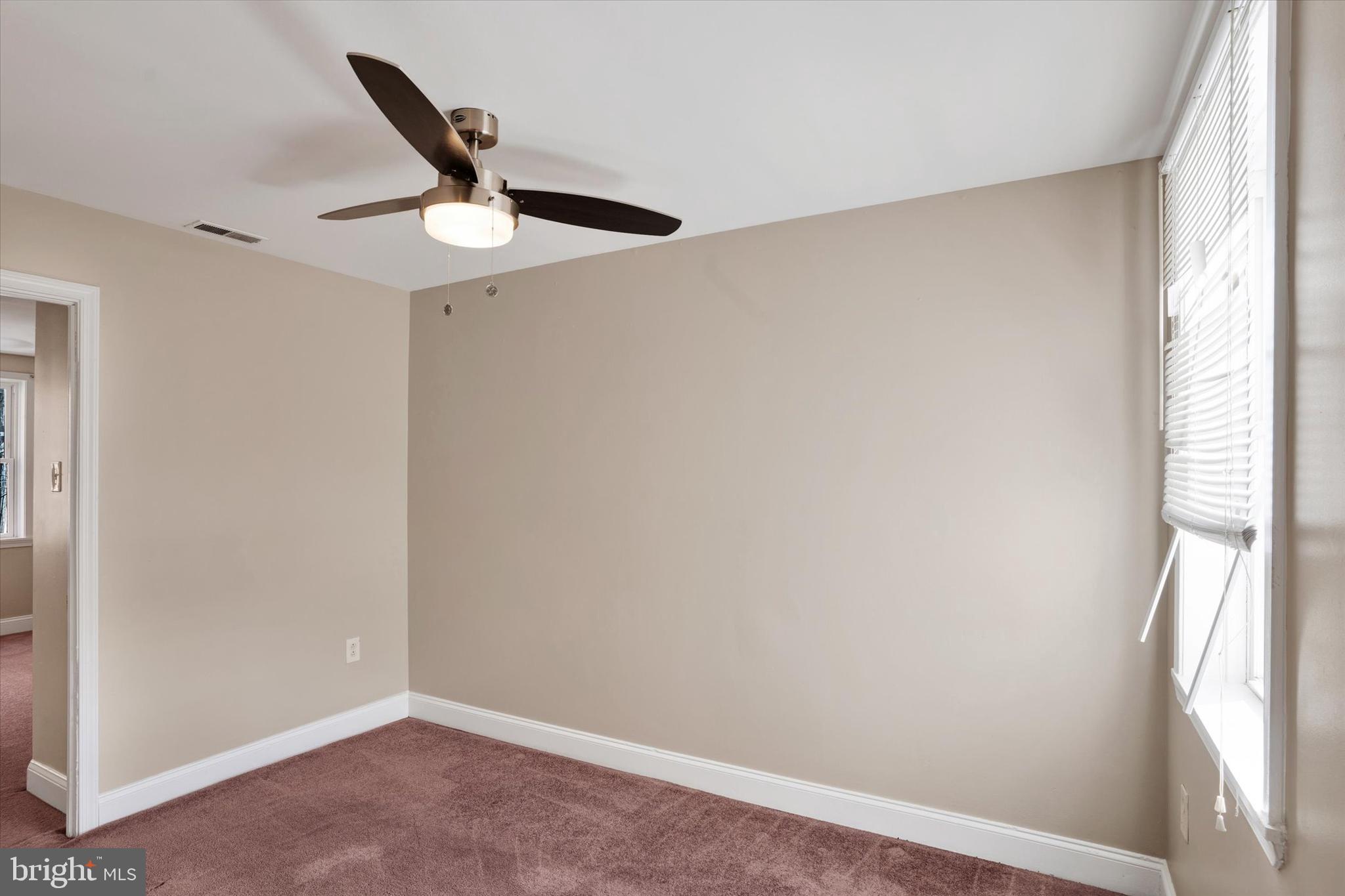 2010 East Boston Street Philadelphia, PA 19125 - Photo 14 of 25 a view of an empty room with a window