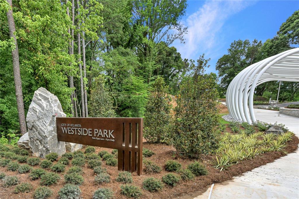 1632 Drew Drive Atlanta, GA 30318 - Photo 14 of 84