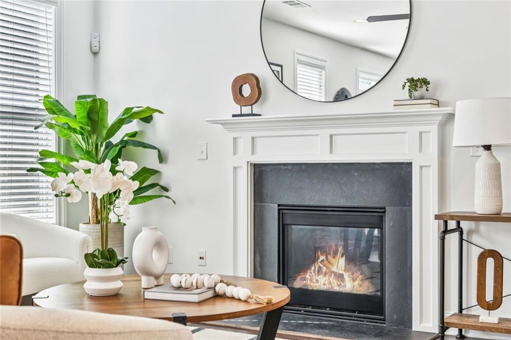 1632 Drew Drive Atlanta, GA 30318 - Photo 3 of 84