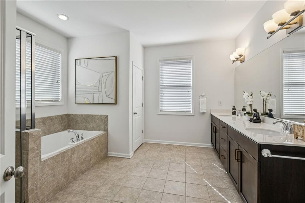 1632 Drew Drive Atlanta, GA 30318 - Photo 46 of 84