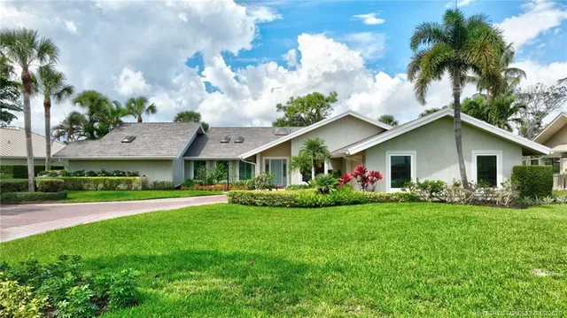 $1,300,000 | 6340 Southeast Mariner Sands Drive, Stuart, FL 34997