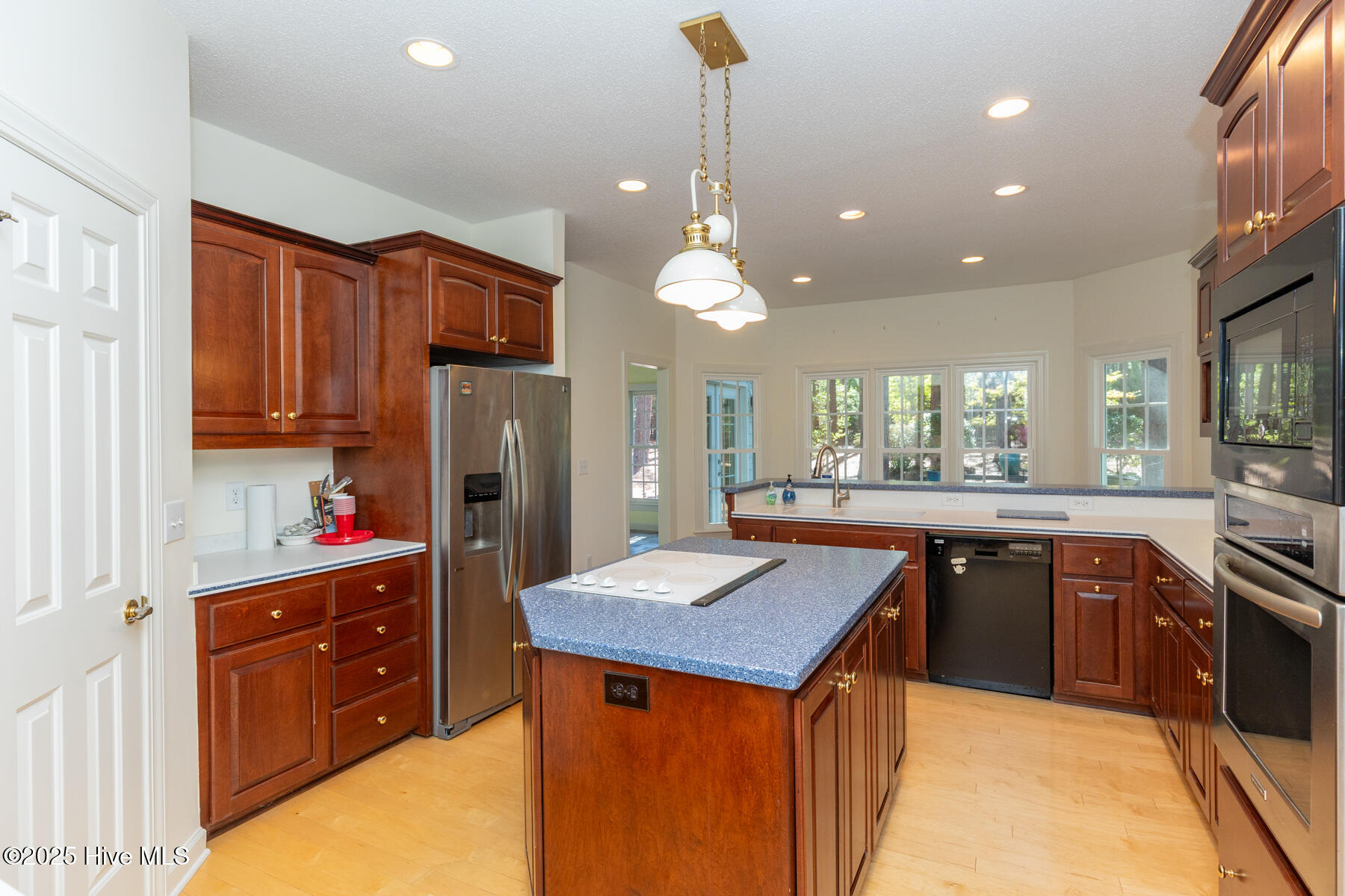 12 Sarclet Court Pinehurst, NC 28374 - Photo 15 of 40 kitchen3
