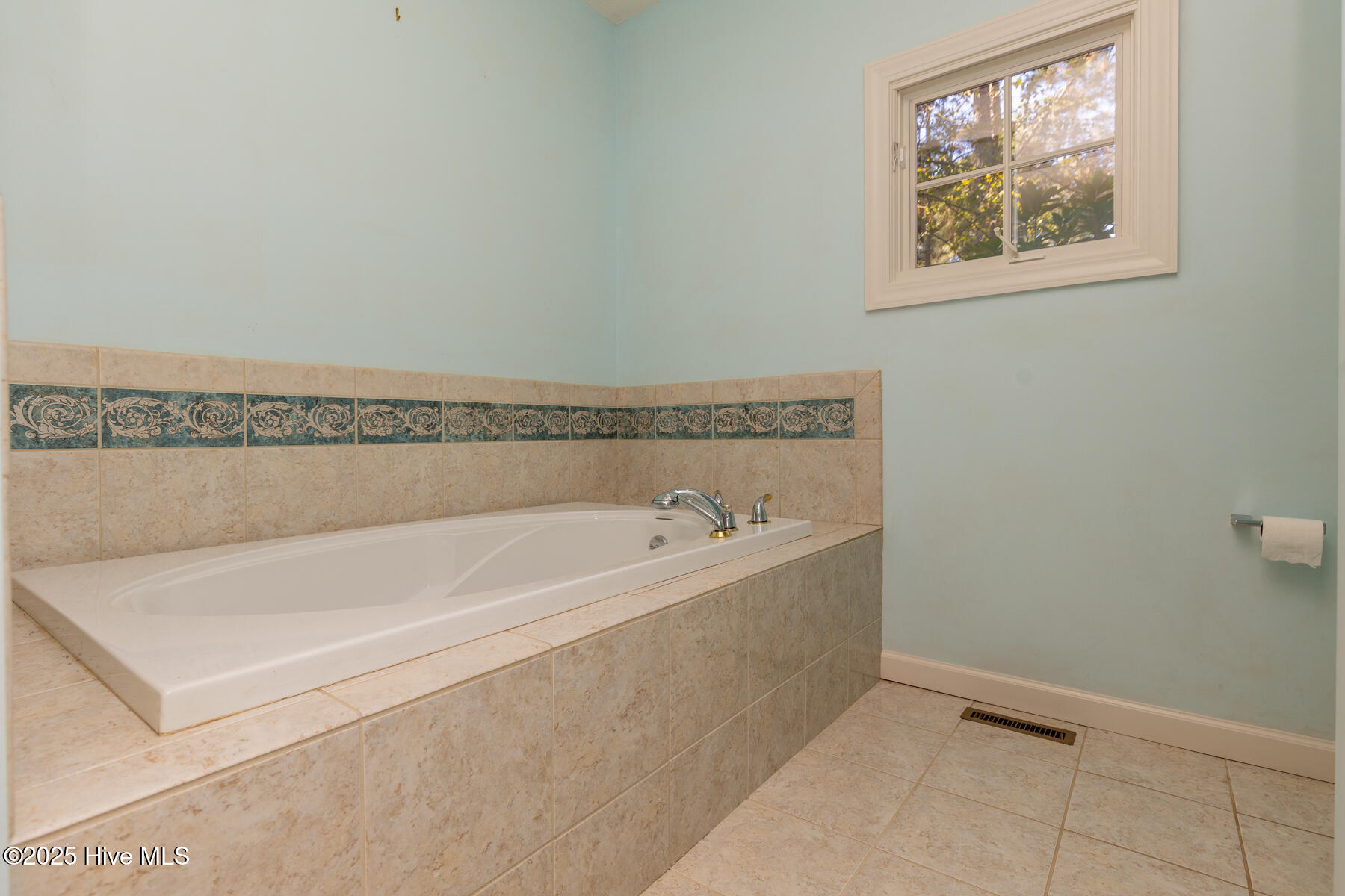 12 Sarclet Court Pinehurst, NC 28374 - Photo 23 of 40 primary bath2