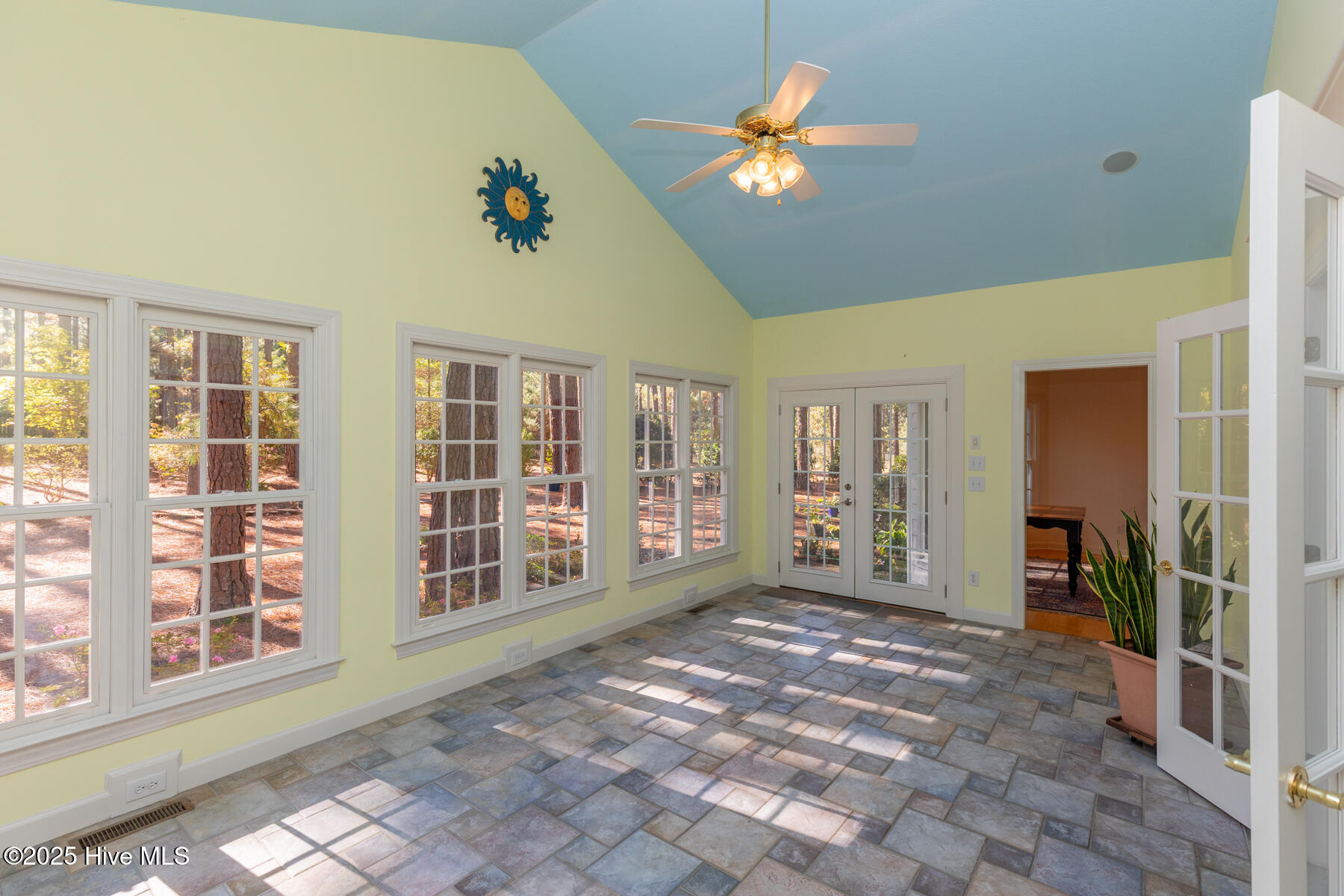 12 Sarclet Court Pinehurst, NC 28374 - Photo 35 of 40 Carolina room2