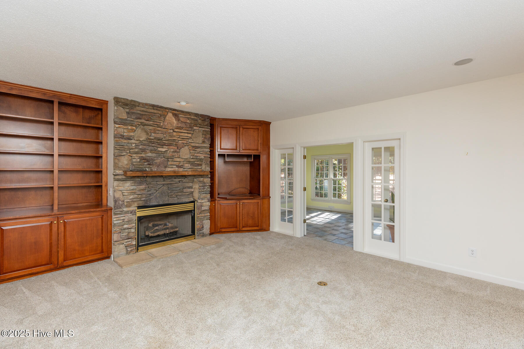 12 Sarclet Court Pinehurst, NC 28374 - Photo 9 of 40 living room1