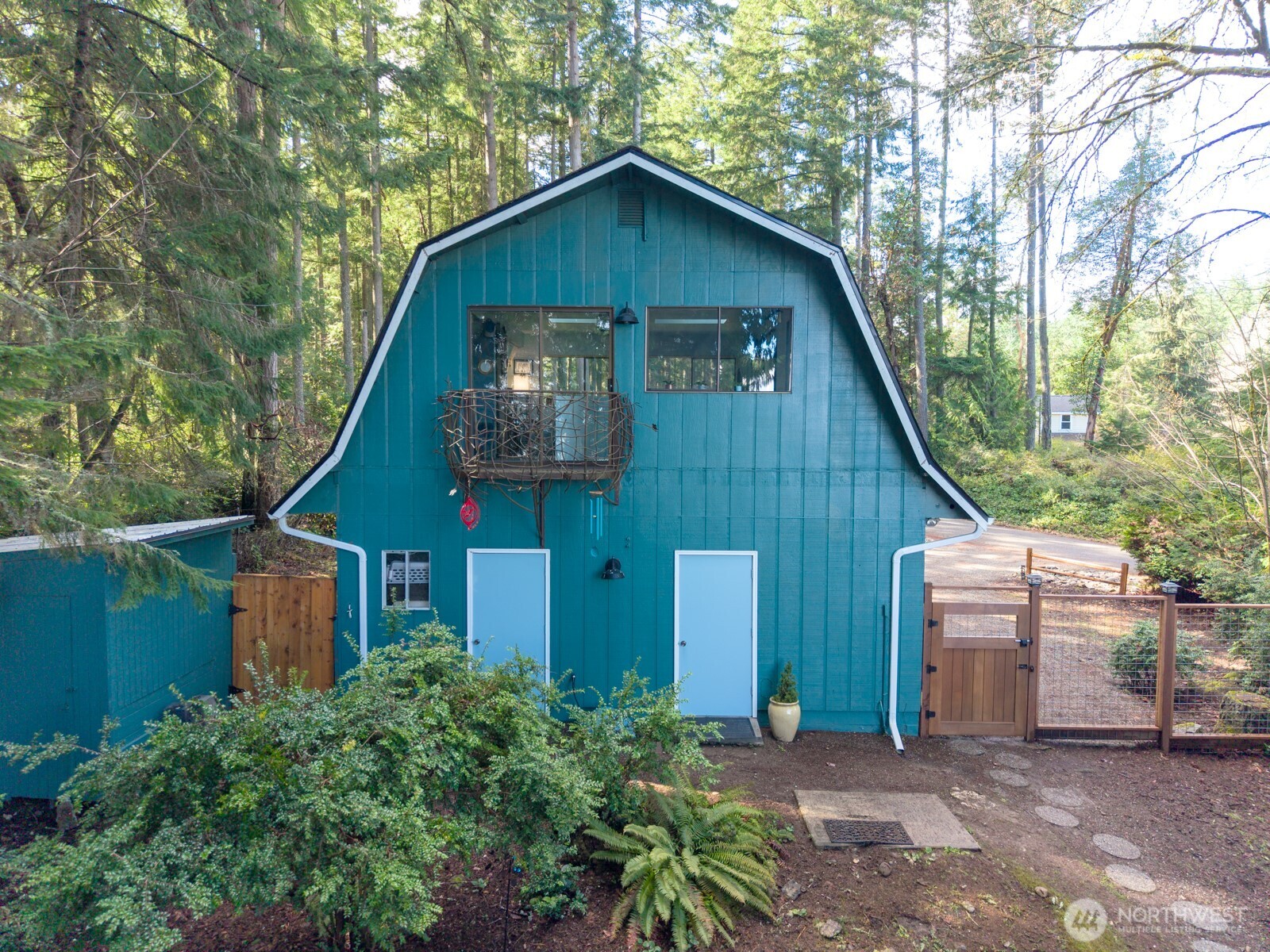 9513 Villa Beach Road Anderson Island, WA 98303 - Photo 22 of 37 Gallery Image 22
