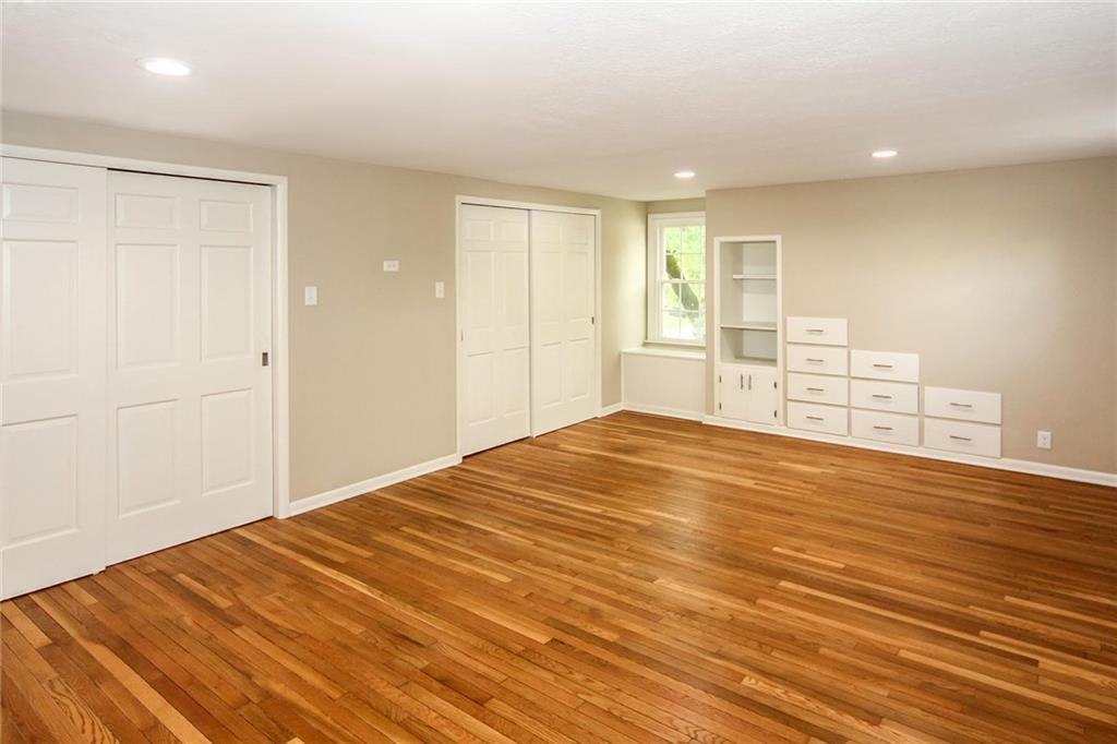 4902 Alameda Road Indianapolis, IN 46228 - Photo 14 of 27 Gallery Image 14